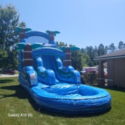 9fb5eec9 2d92 4cac 8016 fdd27ea8a2cd 1748223649 AL's 18' Blue Crush With Deep Pool
